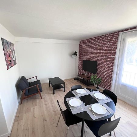 Ambiance, convivialité et emplacement Orléans Exterior foto
