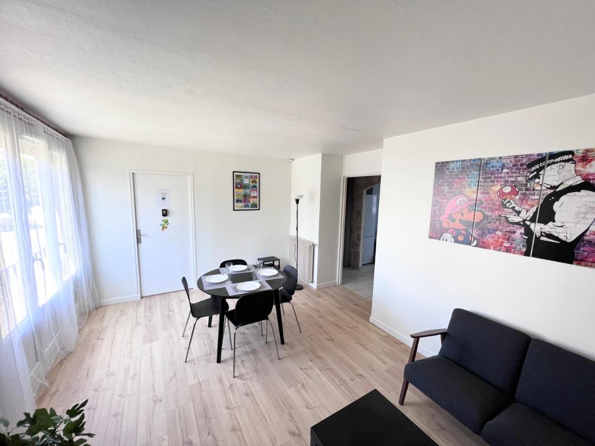 Ambiance, convivialité et emplacement Orléans Exterior foto